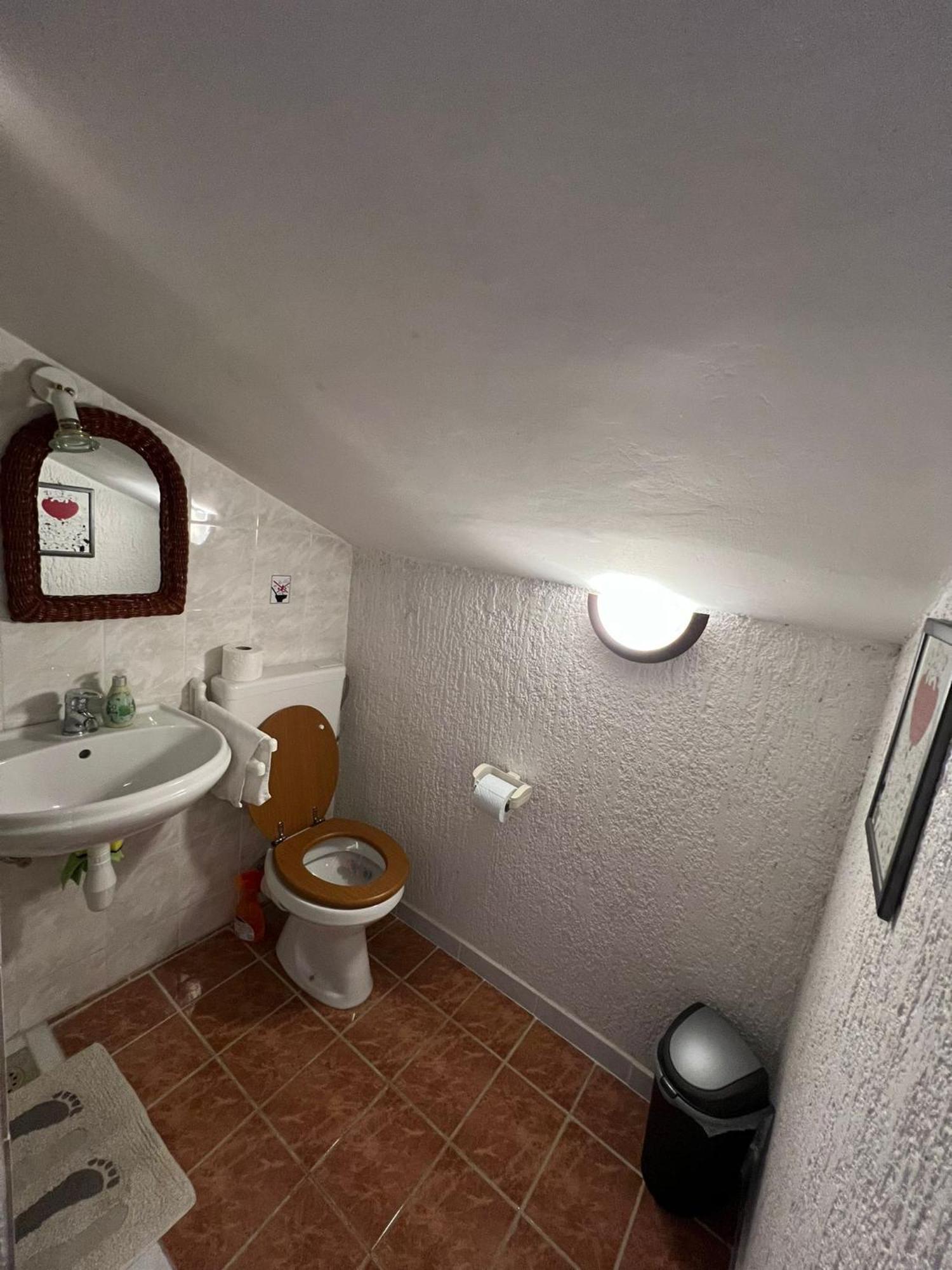 Apartments Dora And Tonka Krk Porat  Εξωτερικό φωτογραφία