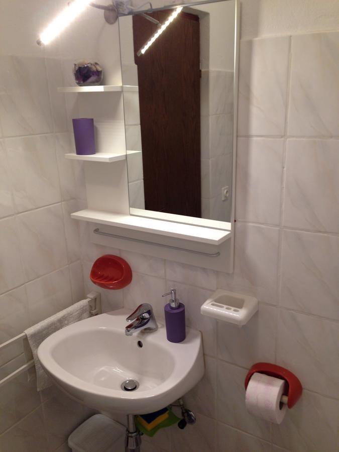 Apartments Dora And Tonka Krk Porat  Εξωτερικό φωτογραφία
